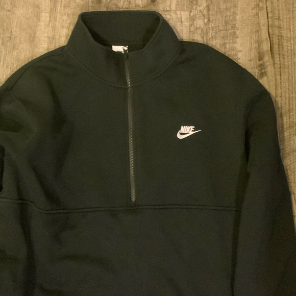 Nike Men's Black Zip-Up Sweater - Picture 9 of 11